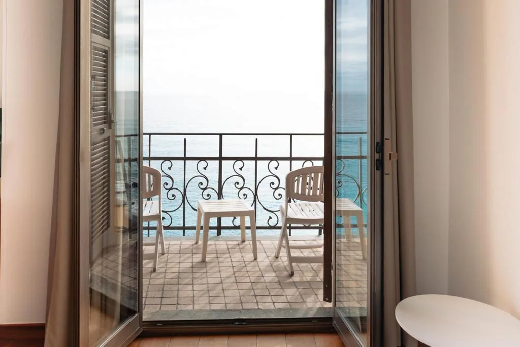 Camera Matrimoniale/Doppia con Letti Singoli con Vista Mare — Hotel Parigi & Spa