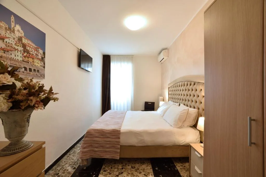 Double/Twin Room with Partial Sea View — Hotel Ristorante La Marina Mhotelsgroup