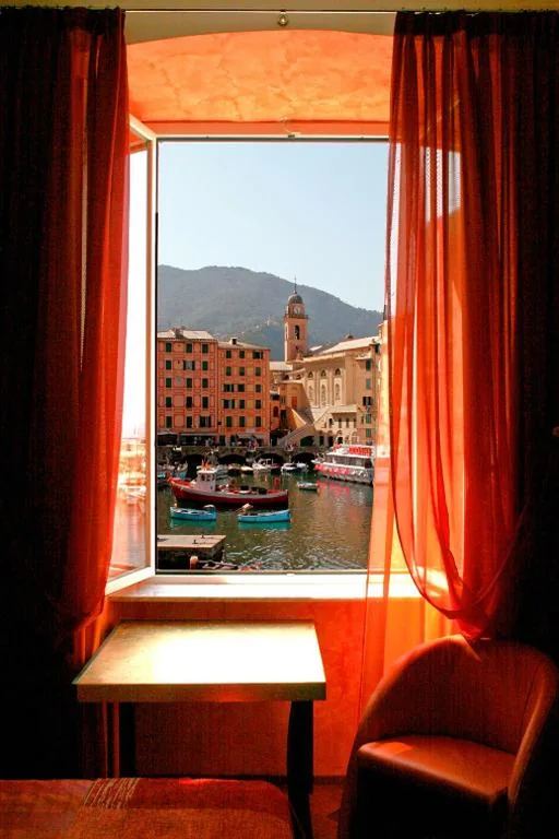Double/Twin Room with Sea View — I Tre Merli Locanda