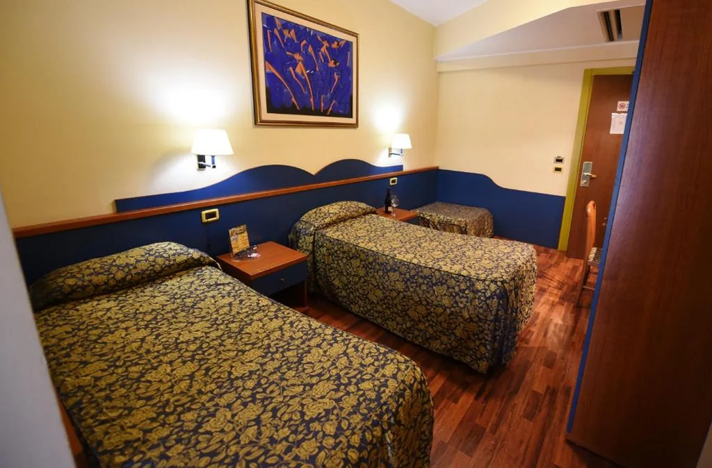 Double/Twin Room — Hotel Al Castello