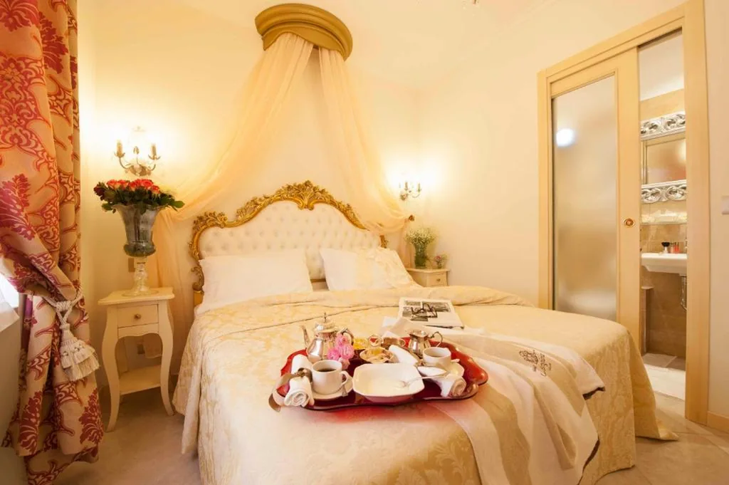 Camera Matrimoniale/Doppia con Letti Singoli — Hotel Astigiana & Appartamenti