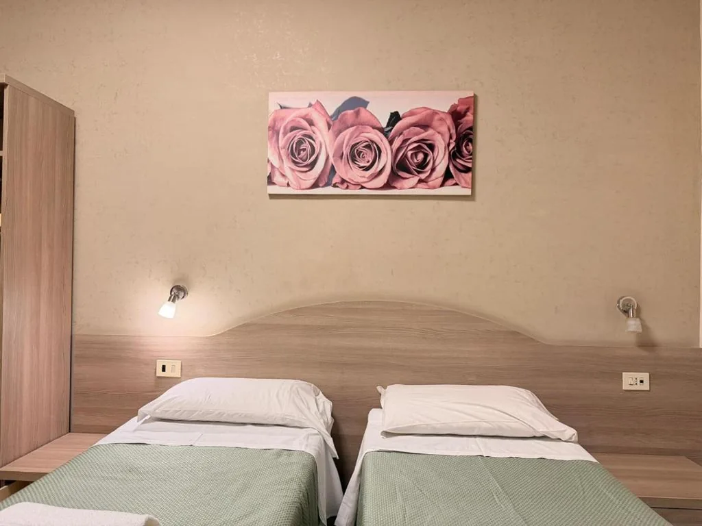 Double/Twin Room — Hotel Concorde