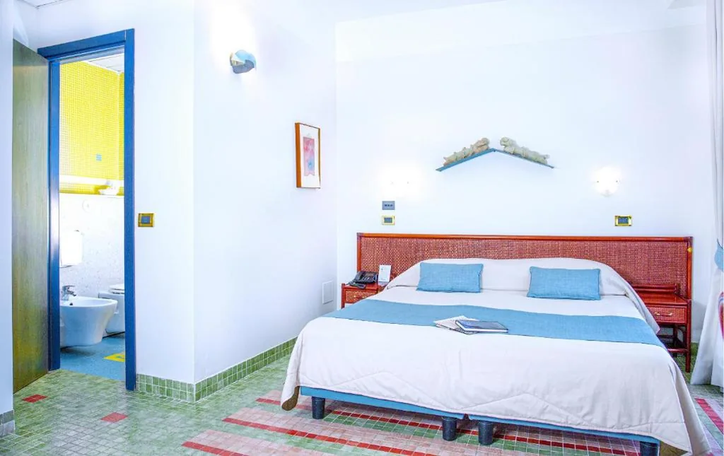 Double/Twin Room — Hotel Della Baia