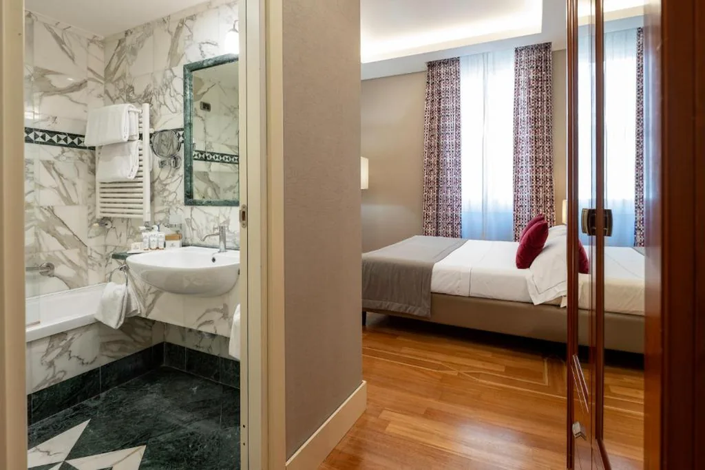 Double/Twin Room — Hotel Delle Nazioni