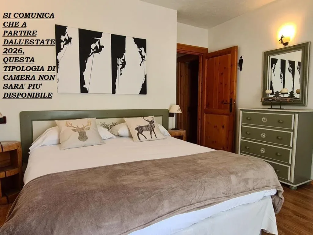 Double Room or Twin Room — Hotel Dente Del Gigante
