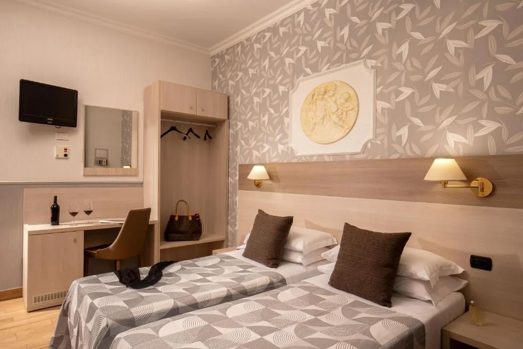 Double/Twin Room — Hotel Dorica
