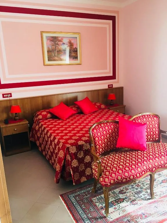 Double/Twin Room — Hotel Facioni