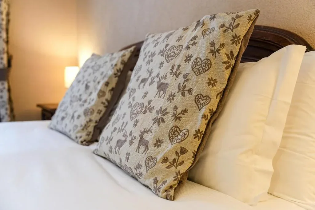 Double/Twin Room — Hotel Jumeaux