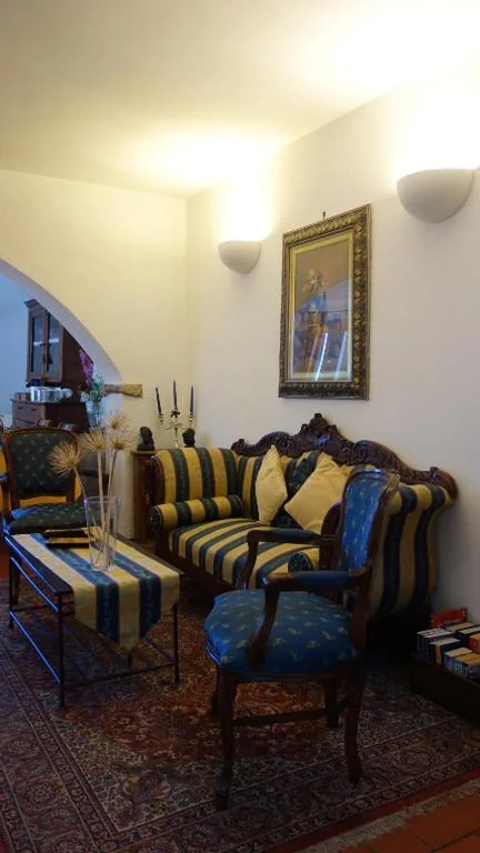 Camera Matrimoniale/Doppia con Letti Singoli — Hotel La Giada del Mesco