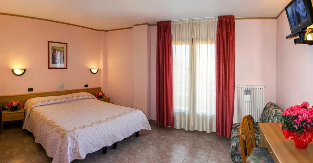 Double Room with Double or Twin Beds — Hotel Les Saisons