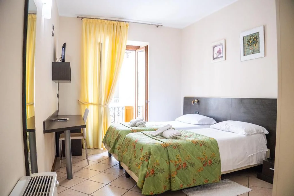 Double/Twin Room — Hotel Ligure