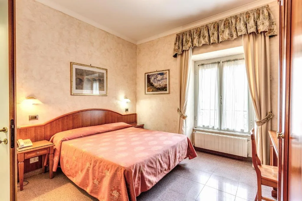 Double Room with Twin Beds — Hotel Milo