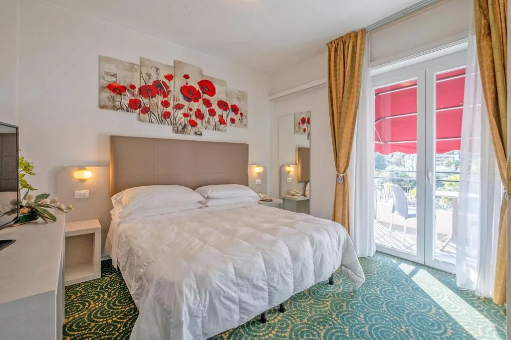 Camera Matrimoniale/Doppia con Letti Singoli — Hotel Principe