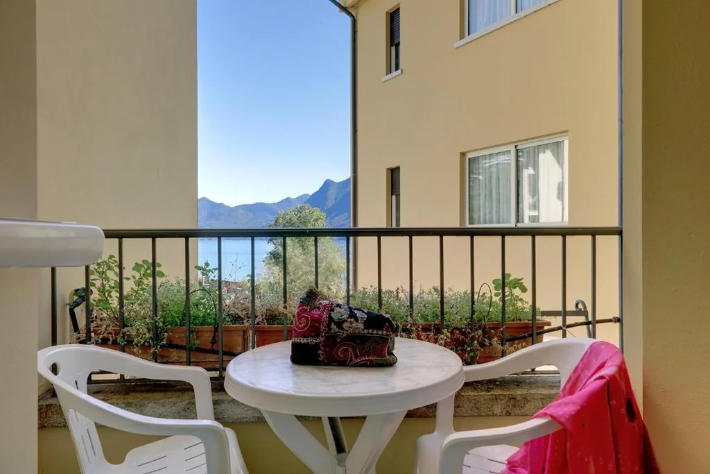 Camera Matrimoniale/Doppia con Letti Singoli — Hotel Residence Zust