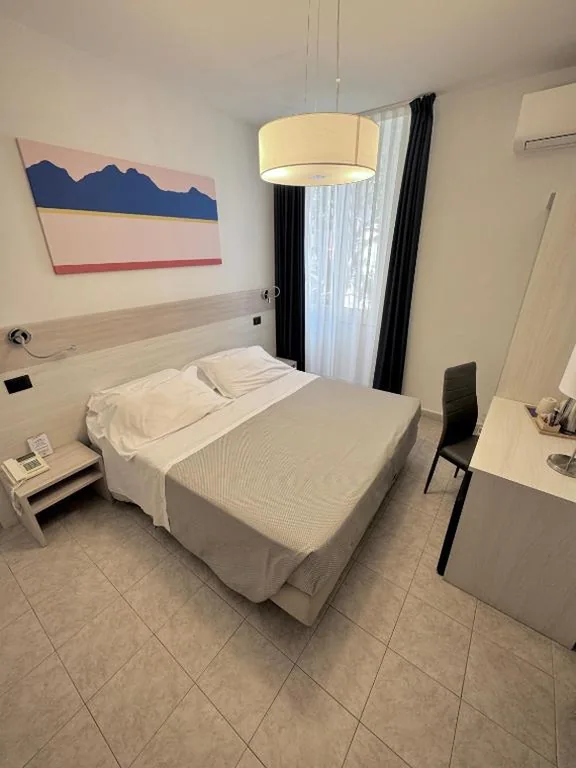 Camera Matrimoniale/Doppia con Letti Singoli — Hotel Venezia