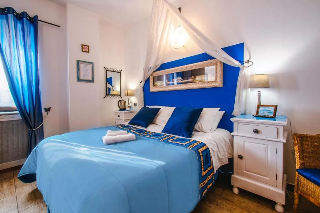Double Room with Twin Beds — La Fabbrica dell’Oro