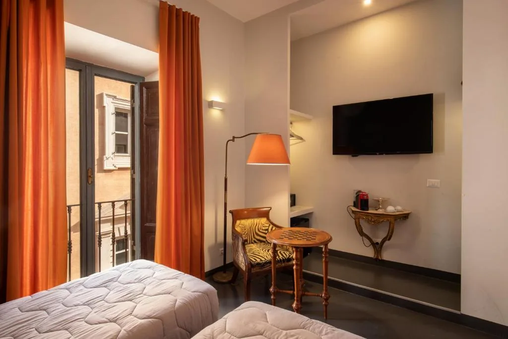 Double Room with Single Beds — Room 94 Luxury