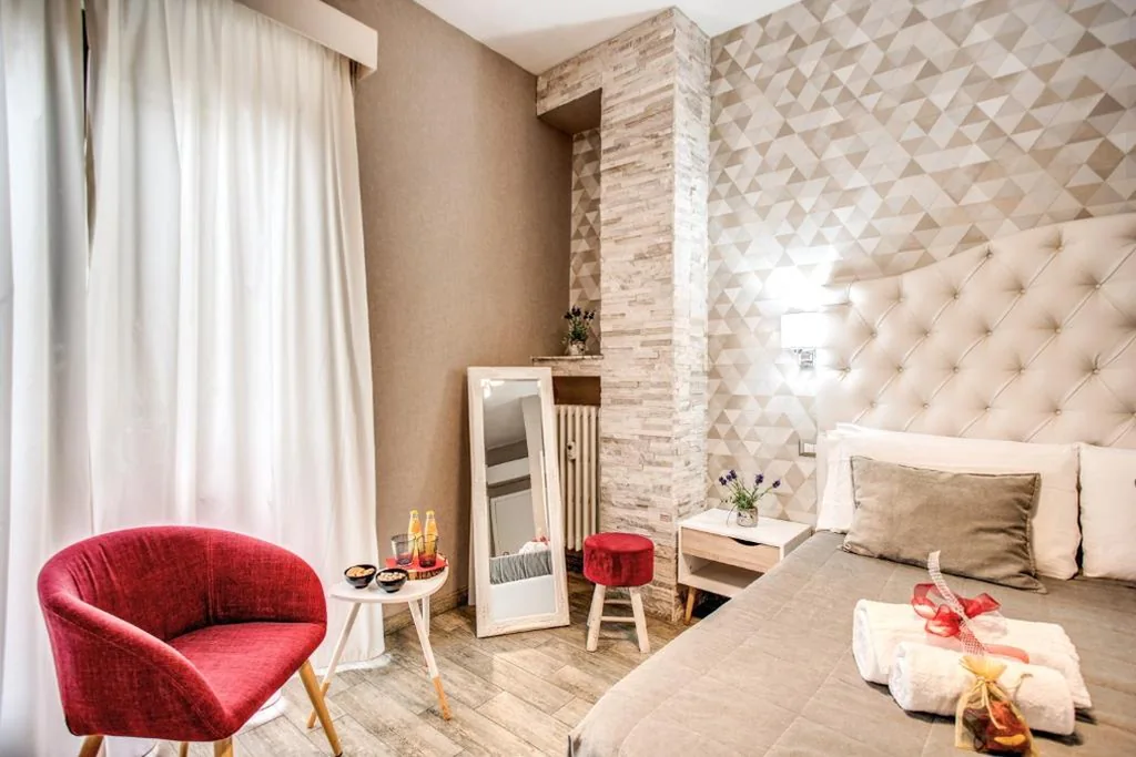 Double/Twin Room — Santamaria Inn