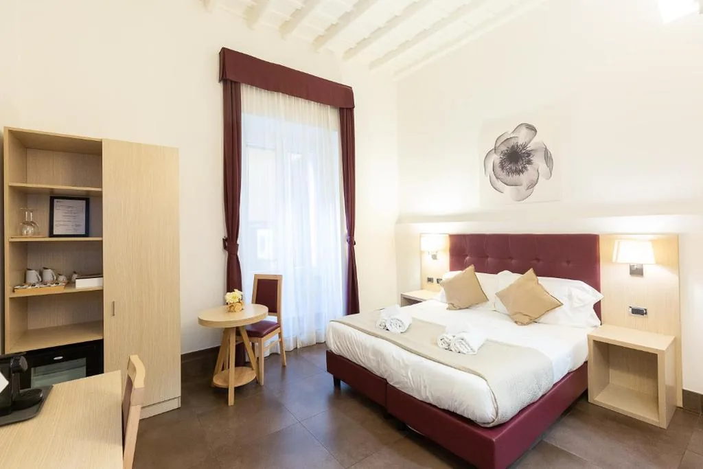 Double/Twin Room — SuitInn19