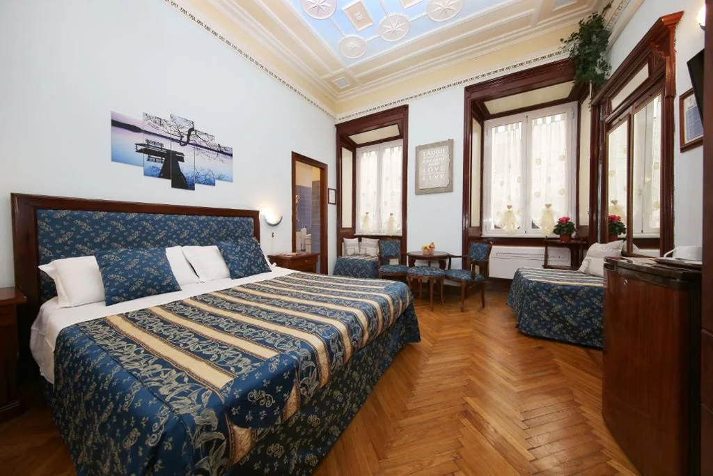 Double Room/Twin Room — Tibullo Guesthouse