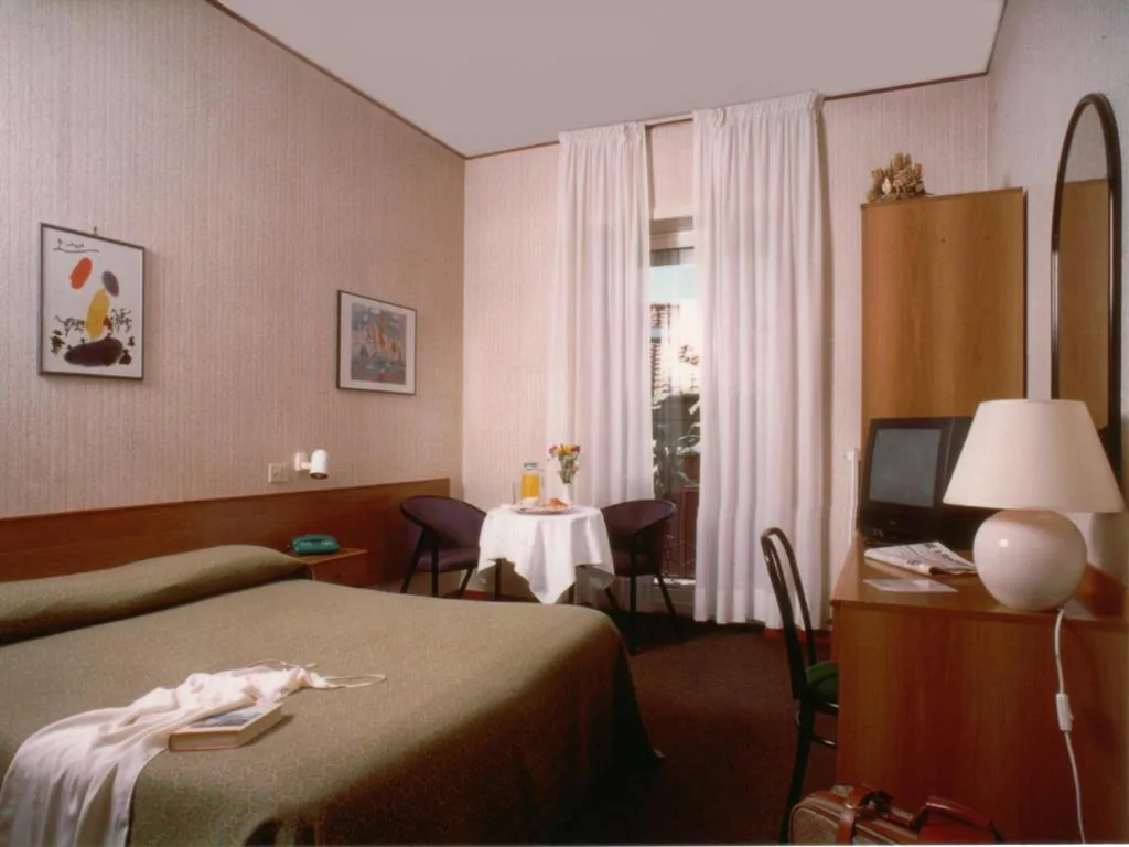 Camera Matrimoniale/Doppia con Letti Singoli — Tuscia Hotel