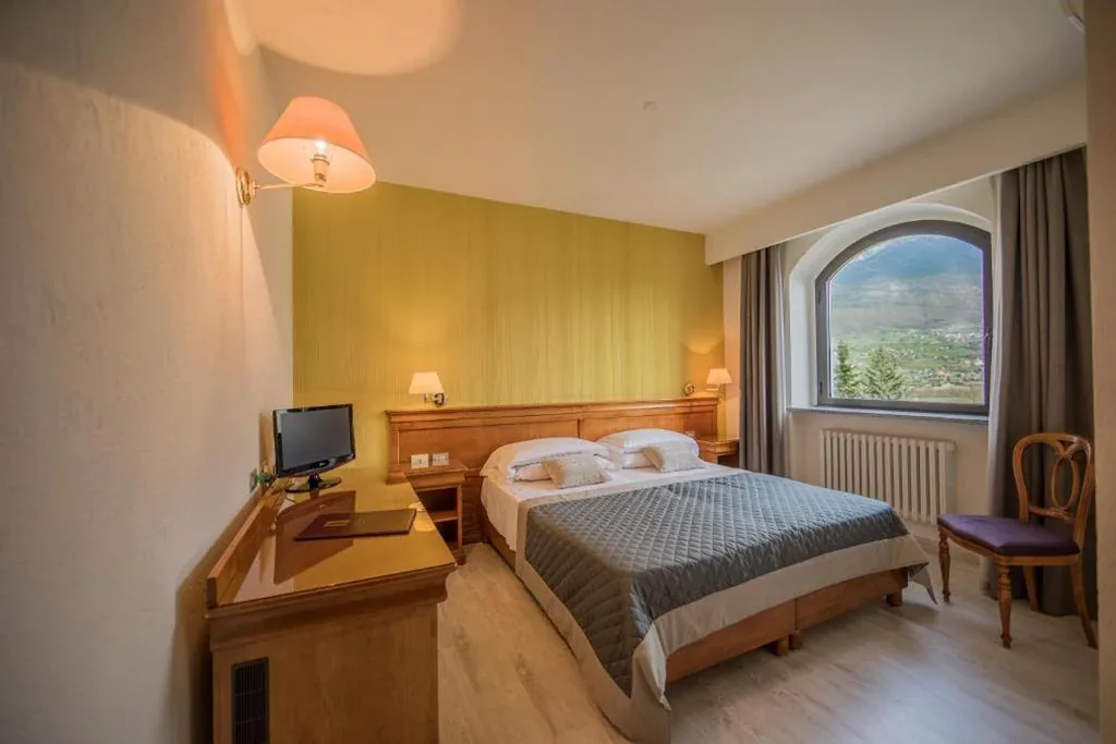 Double/Twin Room - Single Use — Hotel Diana Jardin et Spa