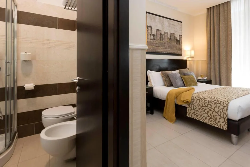 Camera Matrimoniale/Doppia con Letti Singoli — Yes Hotel Boutique Rome