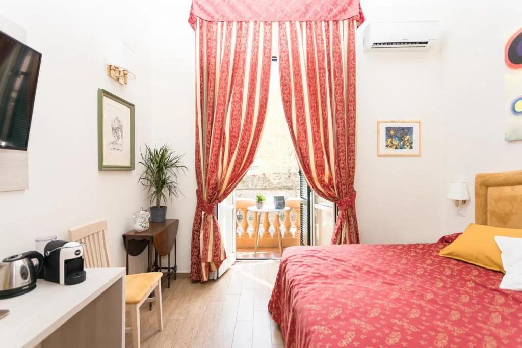 Double Room — Dreaming in Rome – Vittorio Veneto Guest House