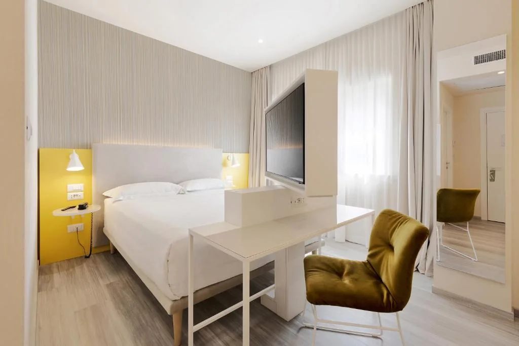 Camera Matrimoniale Economy — Adesso Hotel