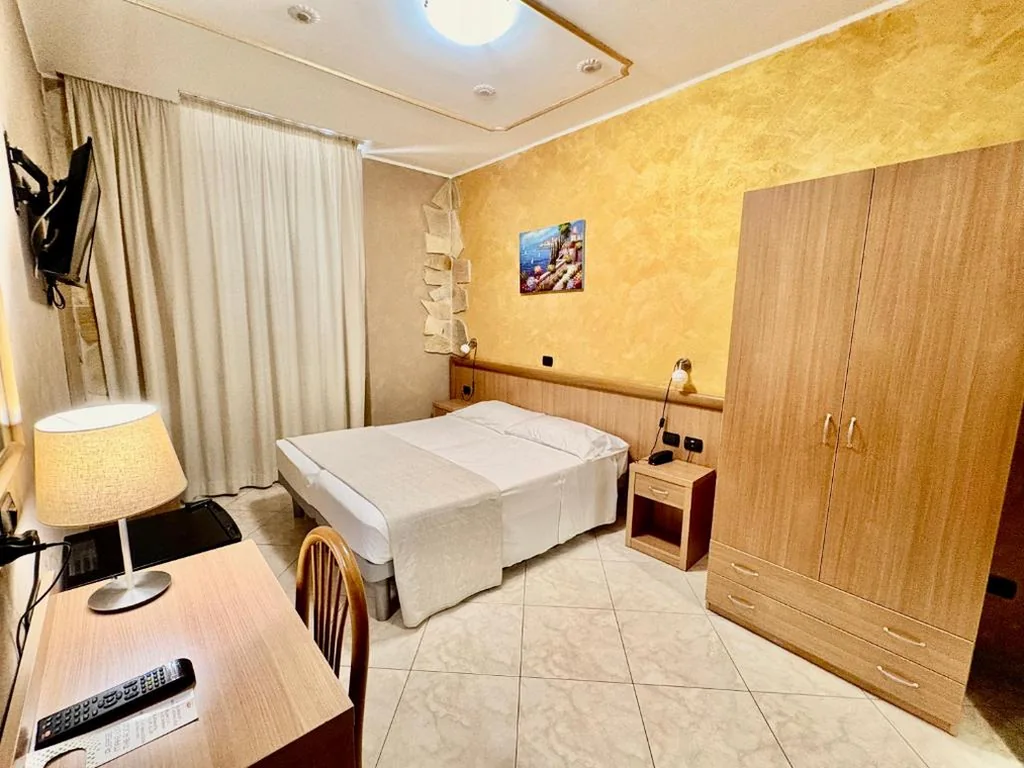 Camera Matrimoniale Economy — Albergo Posta