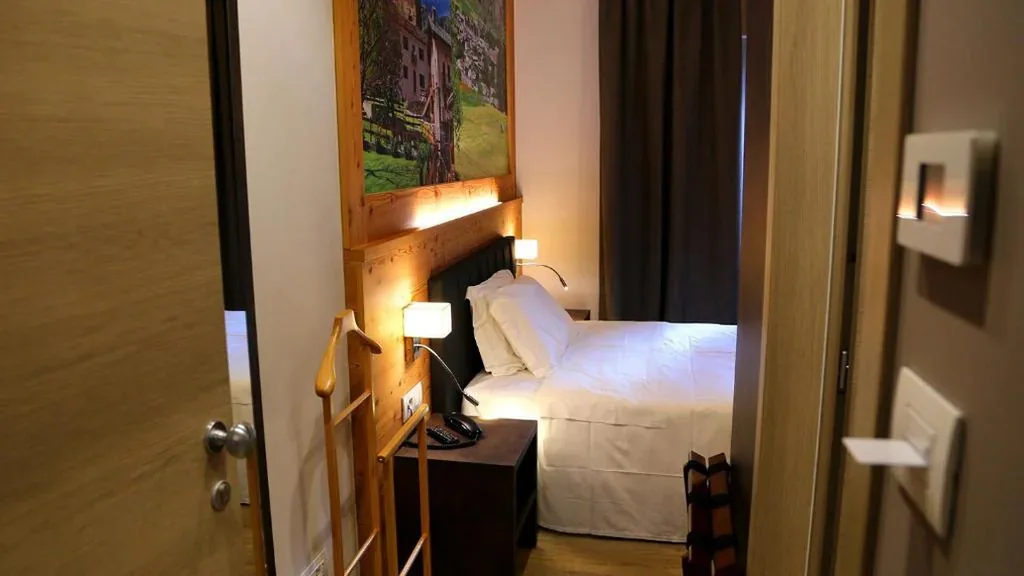 Economy Double Room — Dada Mountain Hotel