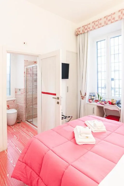 Economy Double Room — Divine Bed & Breakfast