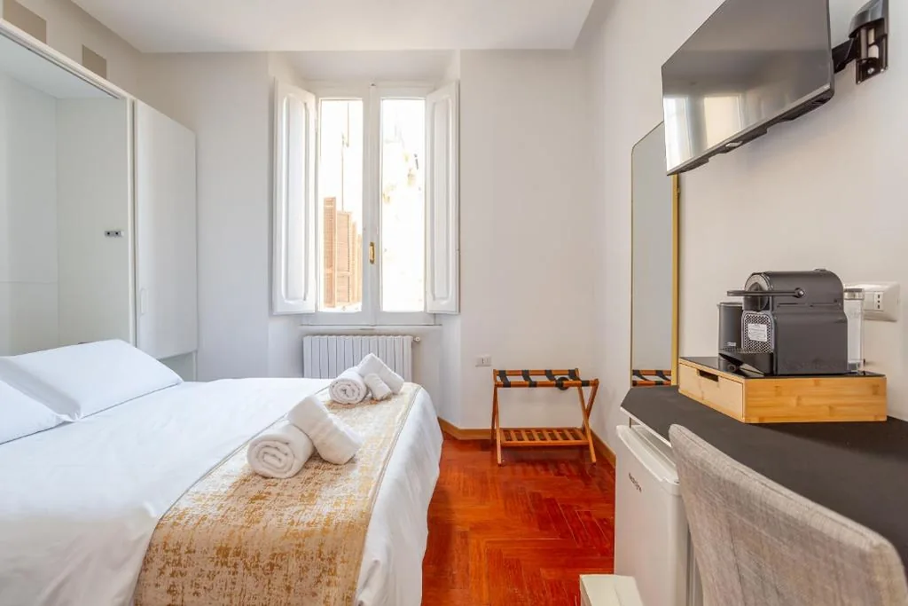 Economy Double Room — Easybnb – Dea Roma