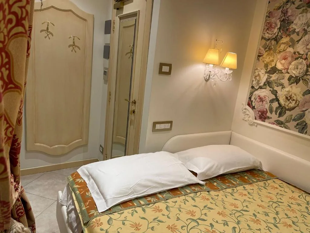 Camera Matrimoniale Economy — Hotel Astigiana & Appartamenti