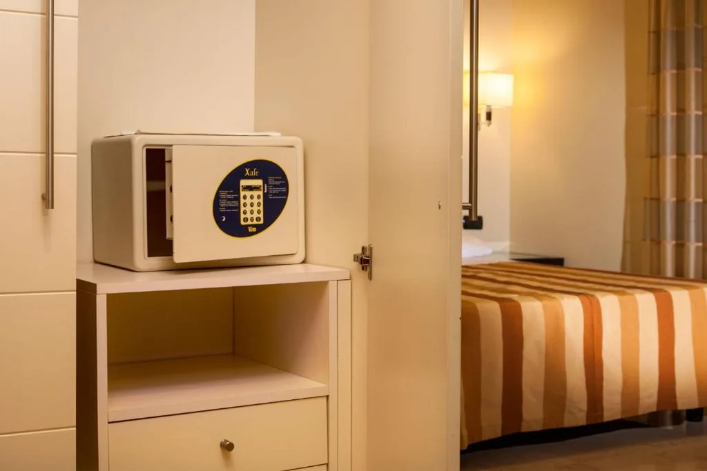 Economy Double Room — Hotel Buenos Aires