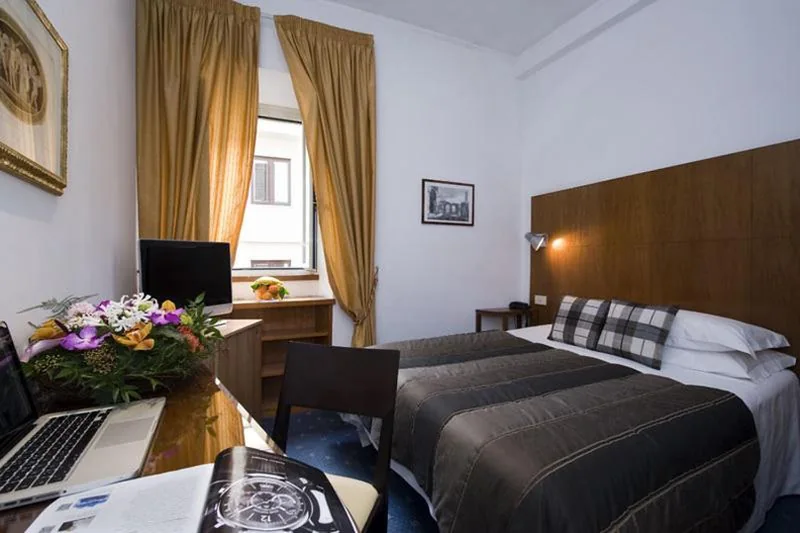 Economy Double Room — Hotel De Petris