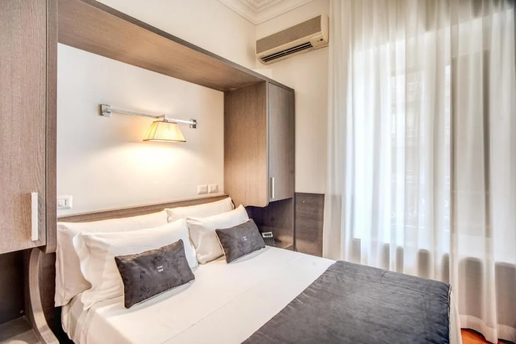 Economy Double Room — Hotel Mirti