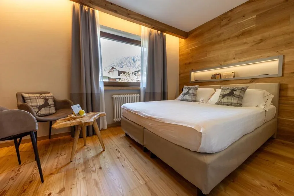 Camera Matrimoniale Economy — Hotel Relais Des Glaciers – Adults Only
