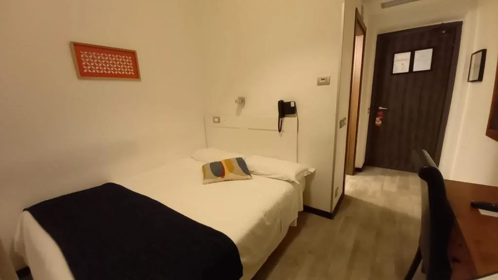 Camera Matrimoniale Economy — LH Hotel Excel Roma Montemario