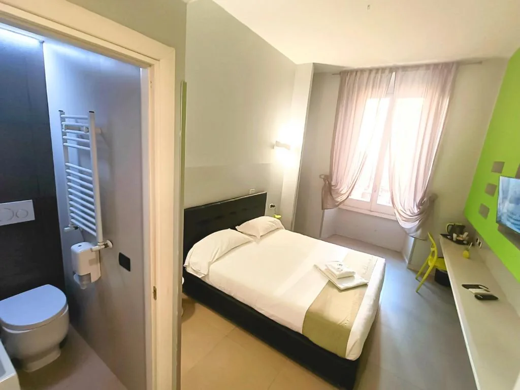 Economy Double Room — Manin Suites LT