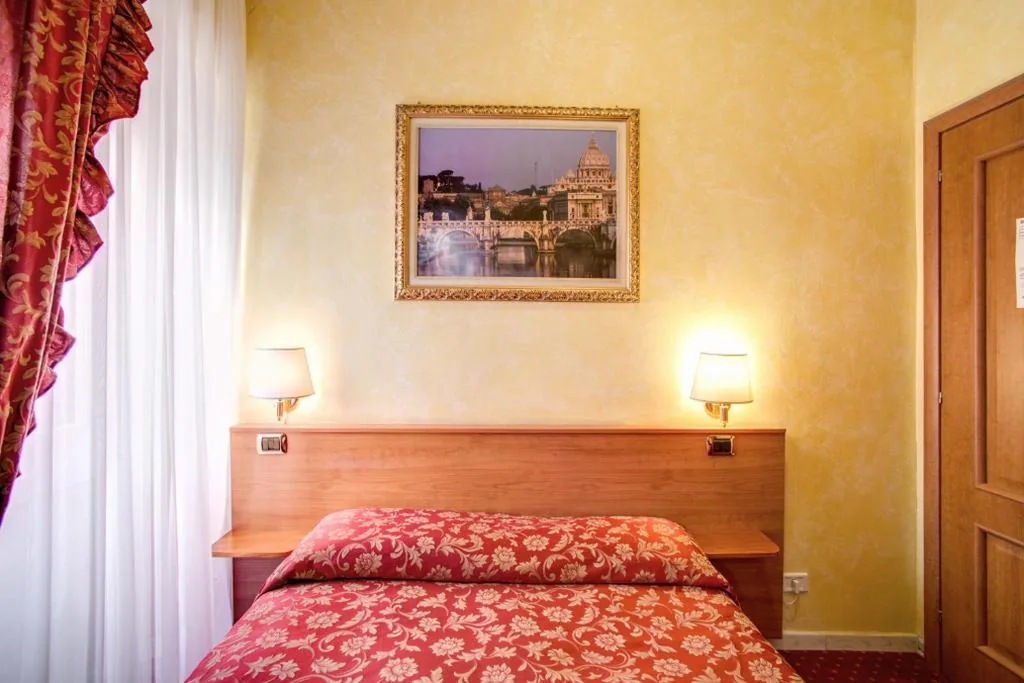Camera Matrimoniale Economy — Monti Guest House – Affittacamere
