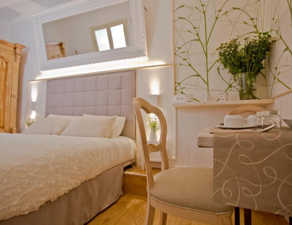 Economy Double Room — Primo Piano Suites