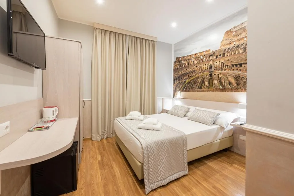 Economy Double Room — Top Floor Colosseo Guesthouse