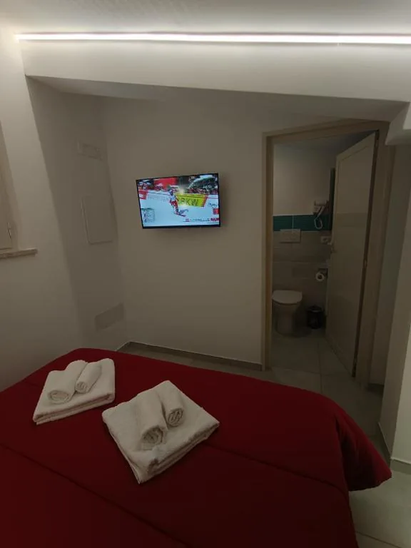 Camera Matrimoniale Economy — Villa Ranucci Formia guesthouse