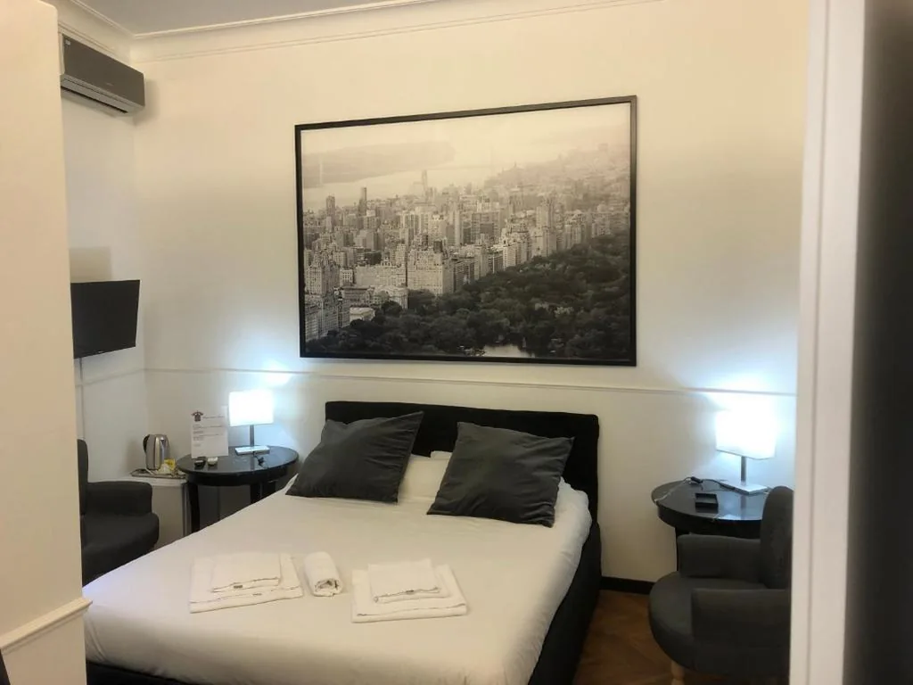 Double Room — ELEGANT ROOMS PARIOLI
