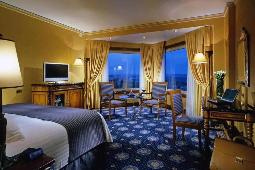 Executive Double Room with Lounge Access — Rome Marriott Park Hotel