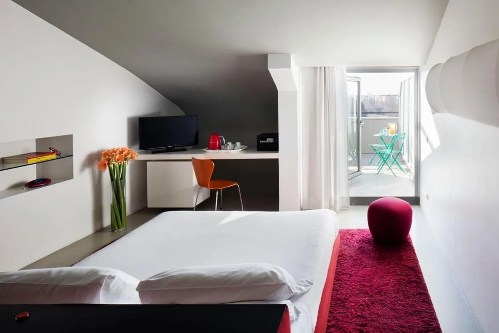 Executive Double Room with Balcony — Hotel Ripa Roma