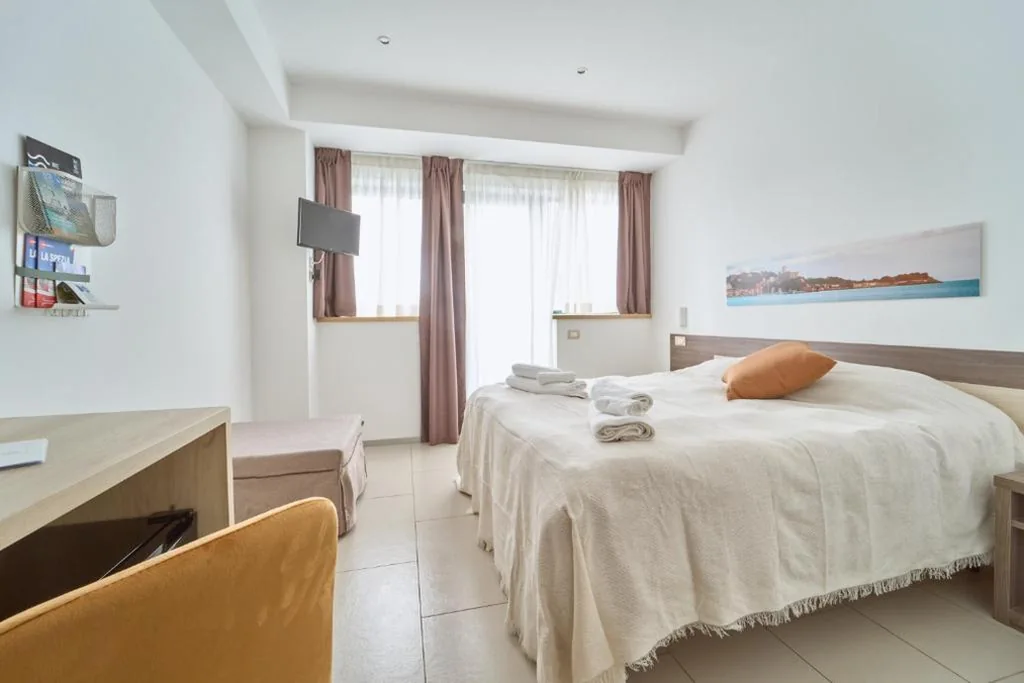 Camera Matrimoniale — Firmafede Guest House