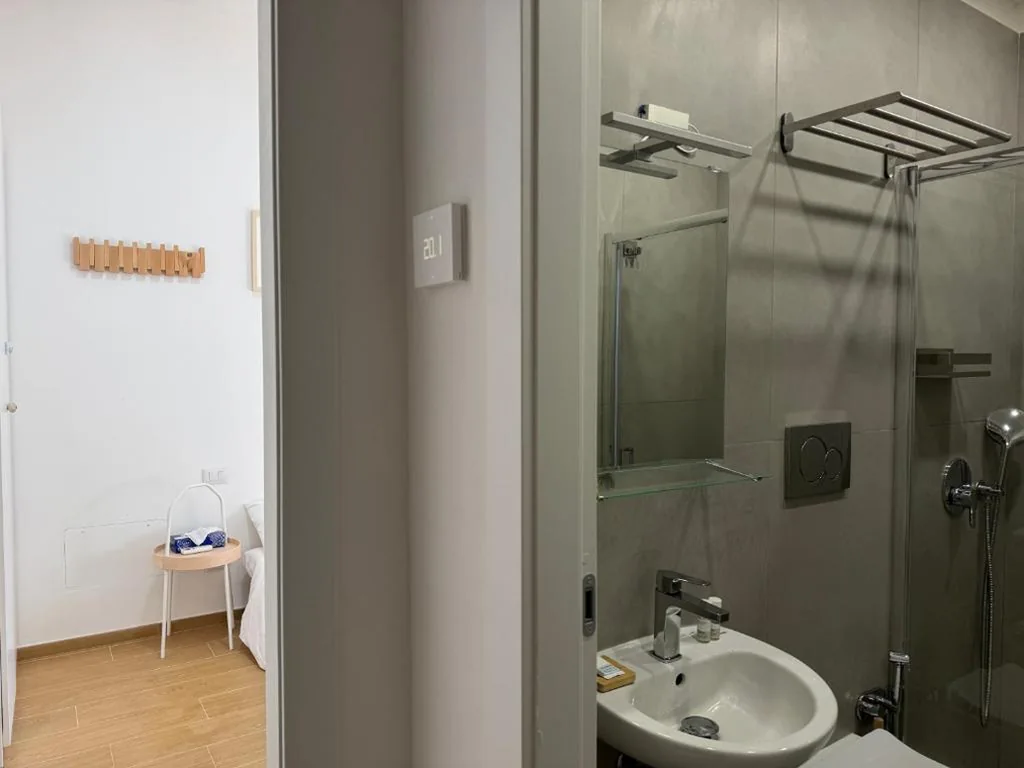 Camera Matrimoniale — Flat 7 Rome Guesthouse
