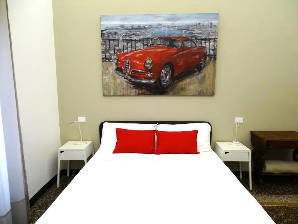 Camera Matrimoniale — Genova46 Suites & Rooms